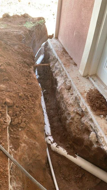 Slide of R&R Plumbing