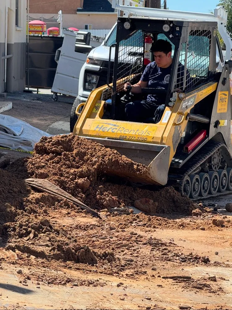 Slide of R&R Plumbing Services