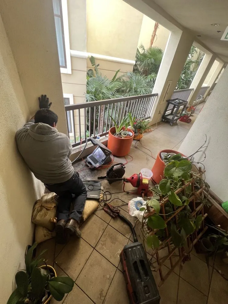 Reliable plumbing repair service in Inglewood, CA - R&R Plumbing Services