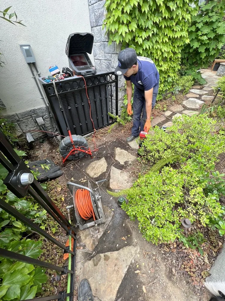 Slide of R&R Plumbing Services