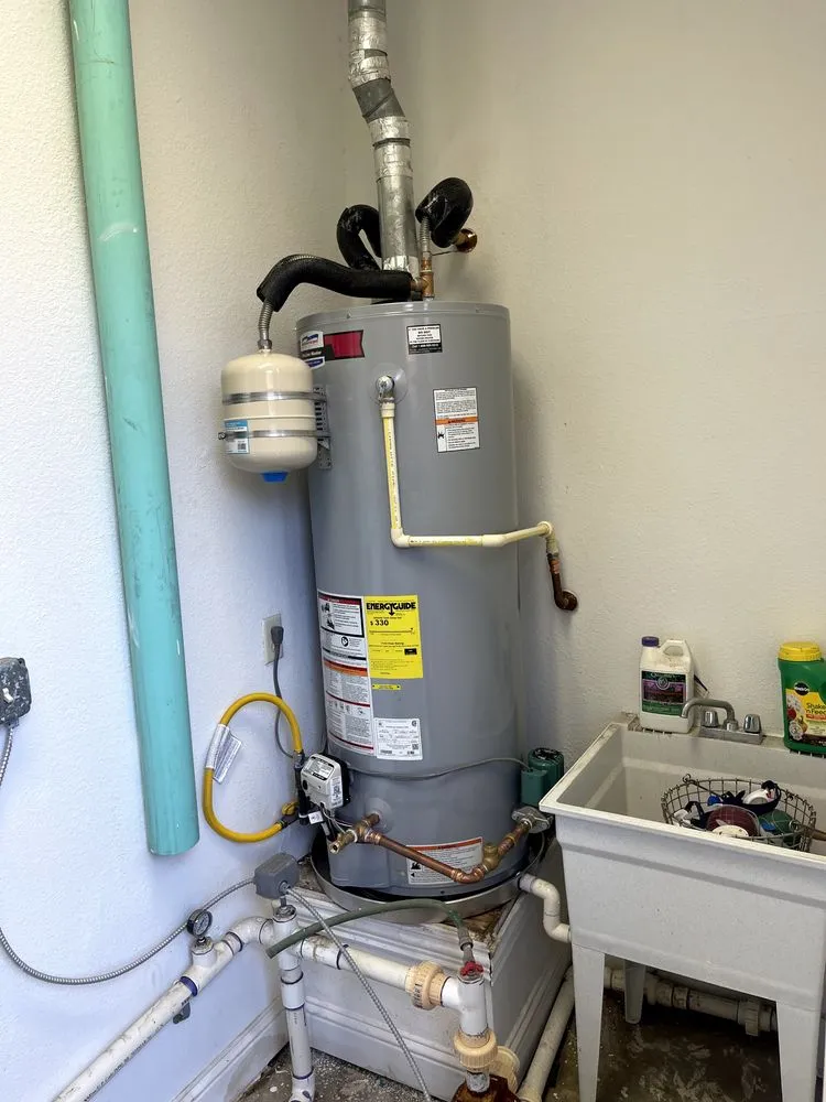 Slide of R&R Plumbing