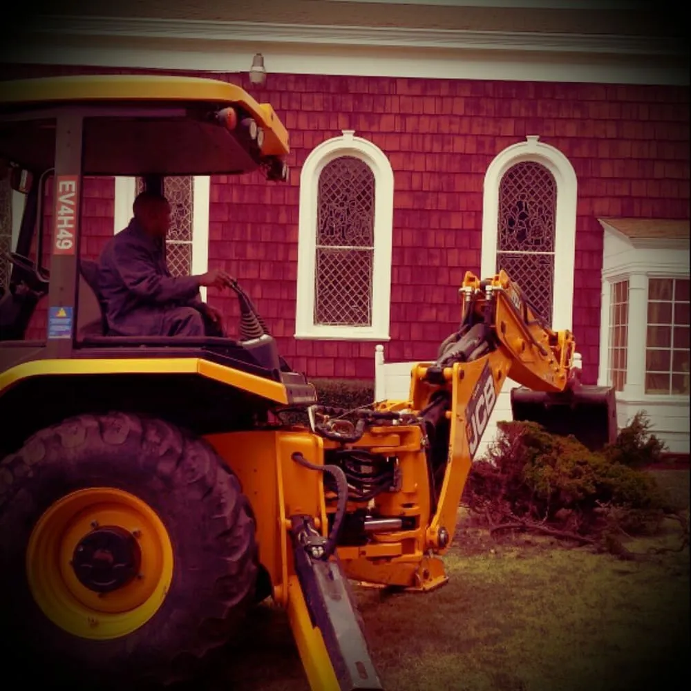 Slide of R&R Plumbing