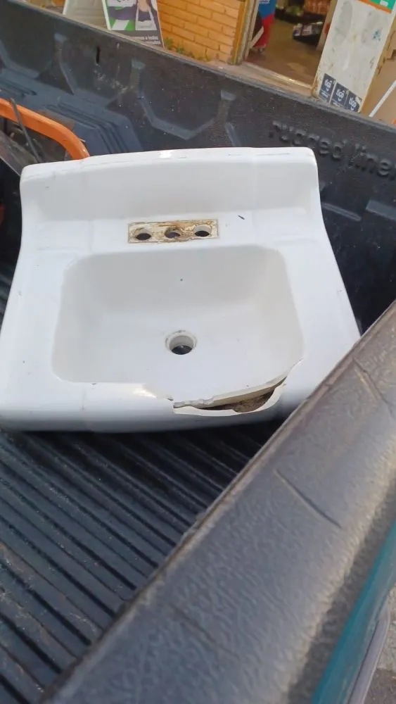 Professional drain cleaning experts serving San Fernando Valley, CA - RR Tech