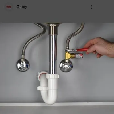 RRM Plumbing Service Logo