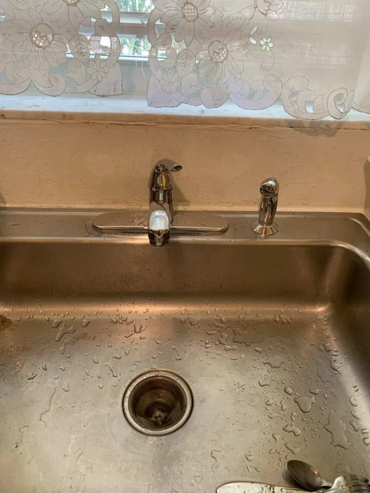 Professional water heater service for homes in Fort Lauderdale, FL by RRZ HandyPro Services LLC