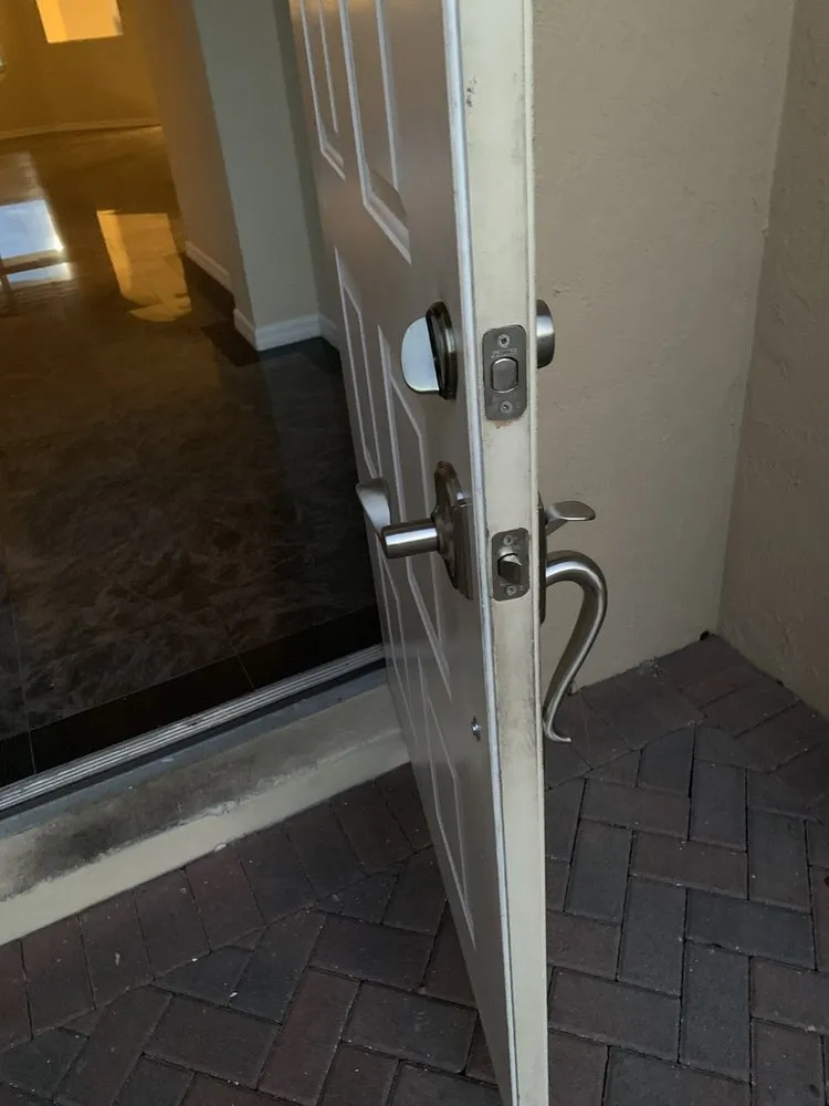 Trusted drain cleaning for homes in Fort Lauderdale, FL by RRZ HandyPro Services LLC
