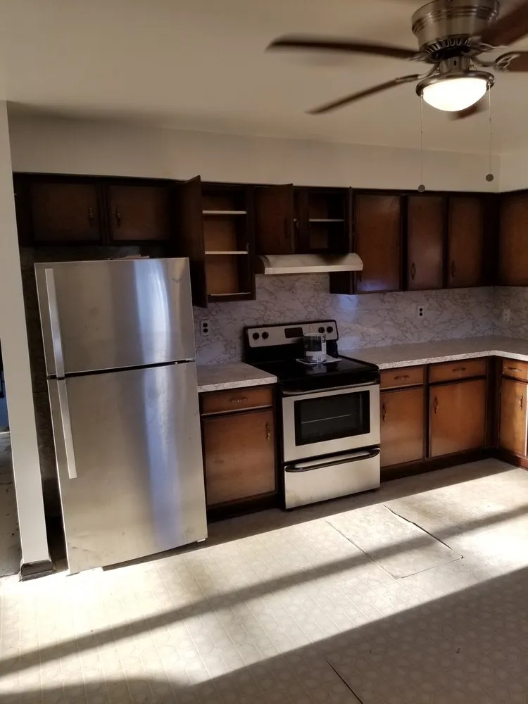 Slide of R&S Brothers Construction An Property Management