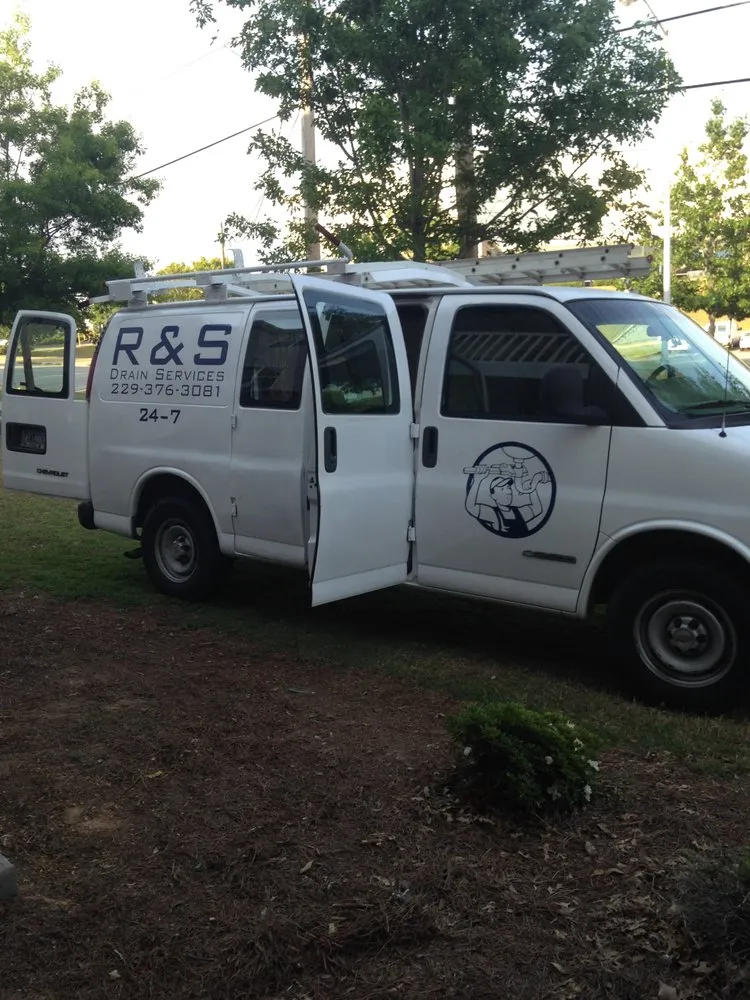 Slide of R&S Drain Services