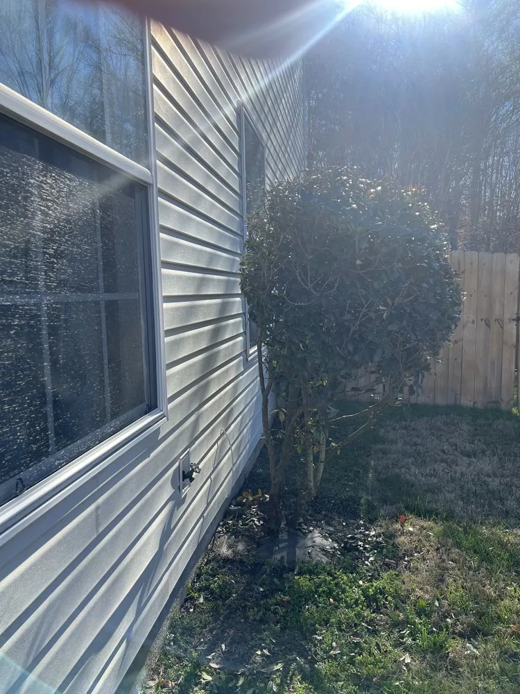 Slide of R&S Handyman Services