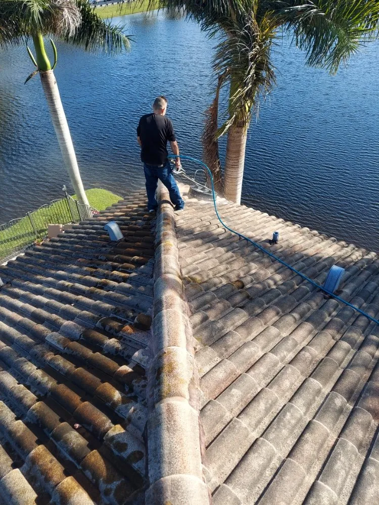 Trusted leak detection experts serving Miami Gardens, FL - RT Plumbing & Pressure Washer