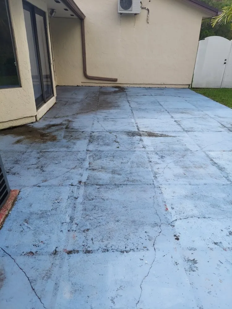 Professional pipe repair service in Miami Gardens, FL - RT Plumbing & Pressure Washer