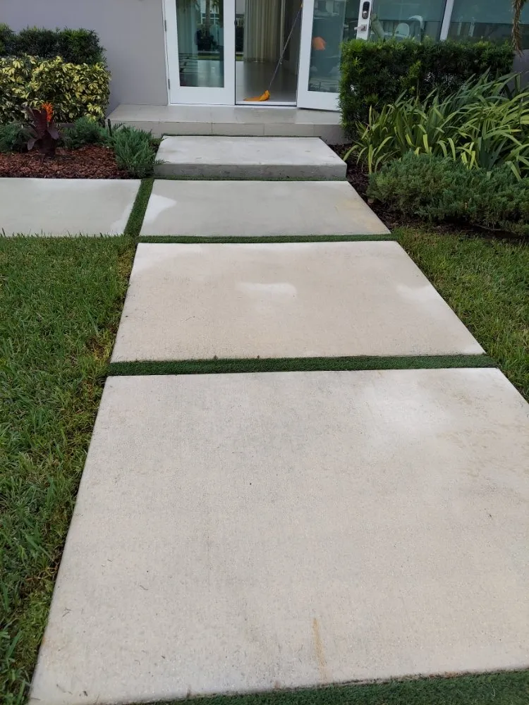 Trusted leak detection service in Miami Gardens, FL - RT Plumbing & Pressure Washer