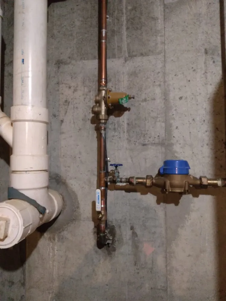 Slide of R&T Plumbing