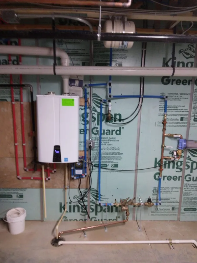 Slide of R&T Plumbing