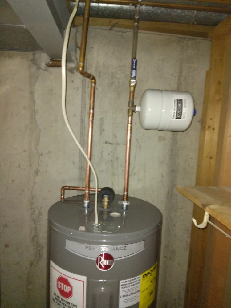 Slide of R&T Plumbing