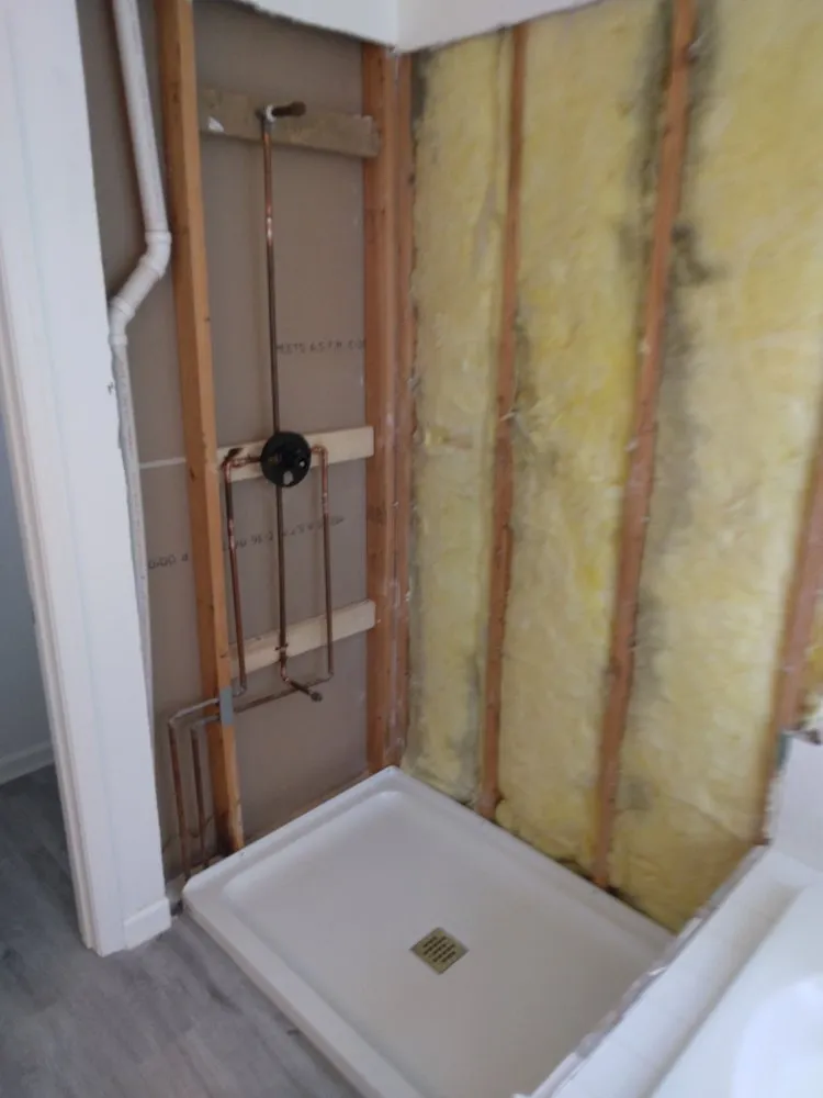 Slide of R&T Plumbing