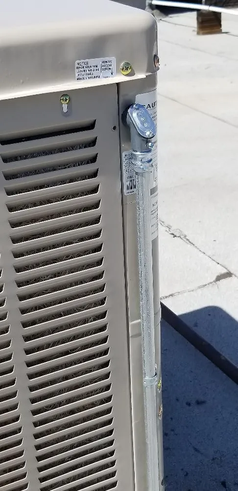 Professional pipe repair in Palmdale, CA by Ruben Roque's Maintenance