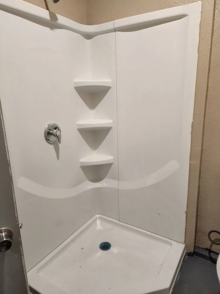 Slide of RuizDiversifiedPlumbing