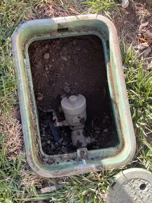 Russell Roberts Backflow Testing and Repair Logo