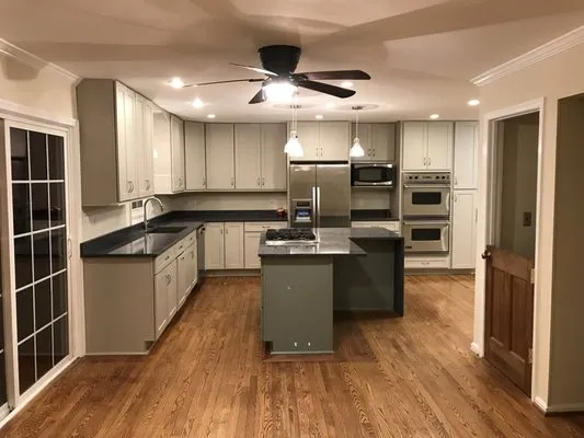 RV Carey's Plumbing & Heating Logo