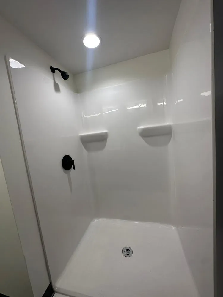 Slide of R&Y Plumbing Services