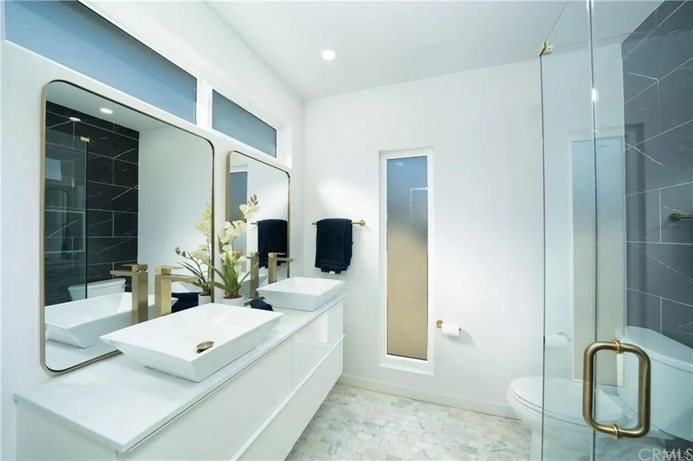 Slide of Ryder Construction