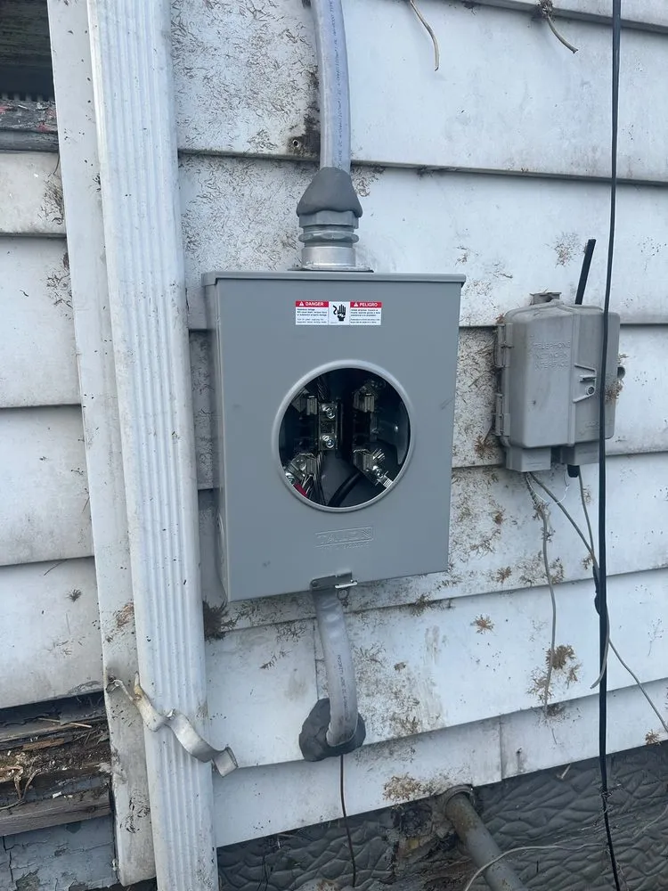 Trusted water heater service service in Creekside, PA - Ryl and Services