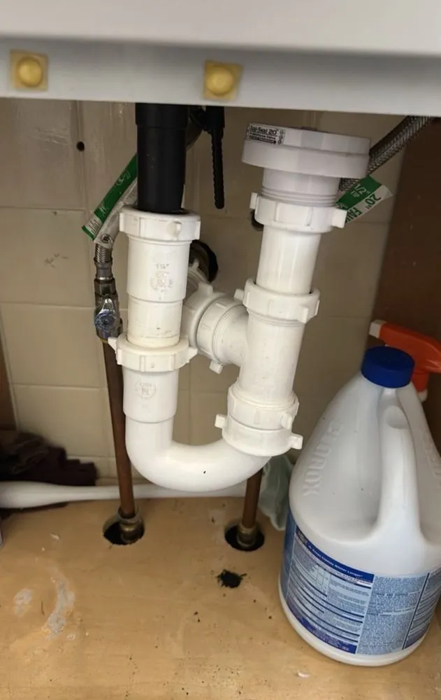 Top-rated pipe repair for homes in Creekside, PA by Ryl and Services