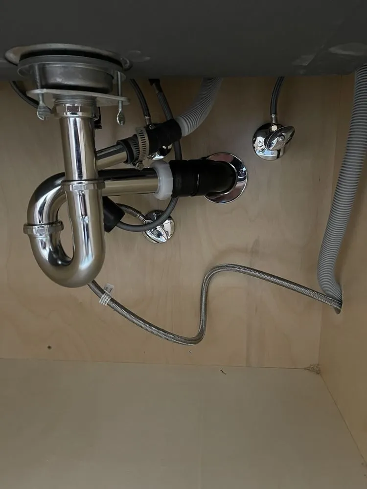 Slide of Rym Plumbing