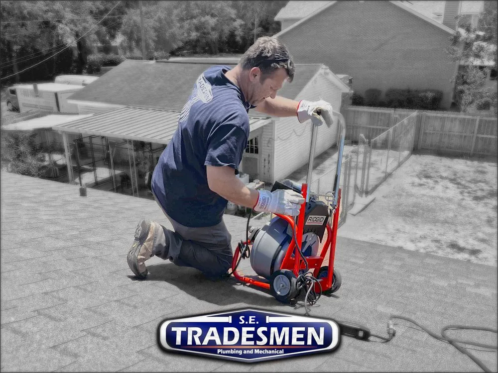 Slide of S E Tradesmen Plumbing & Gas