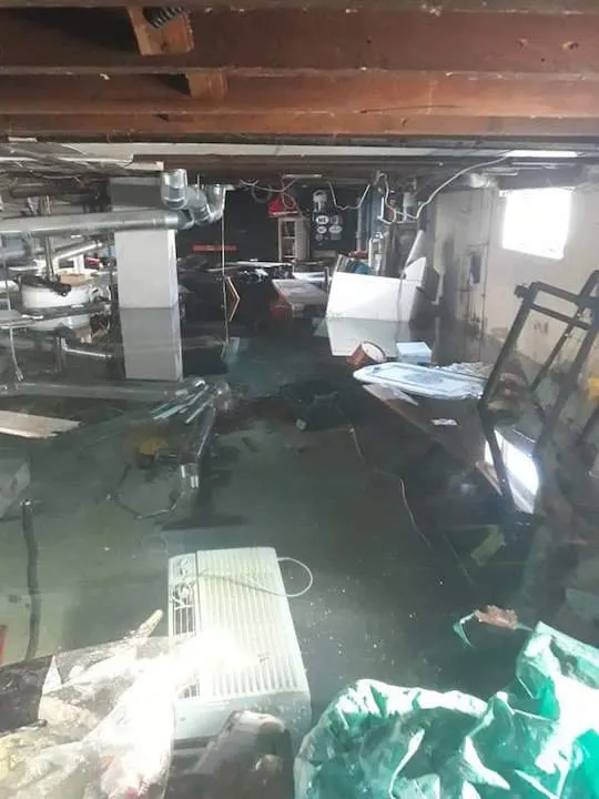 Slide of S. Henderson Plumbing