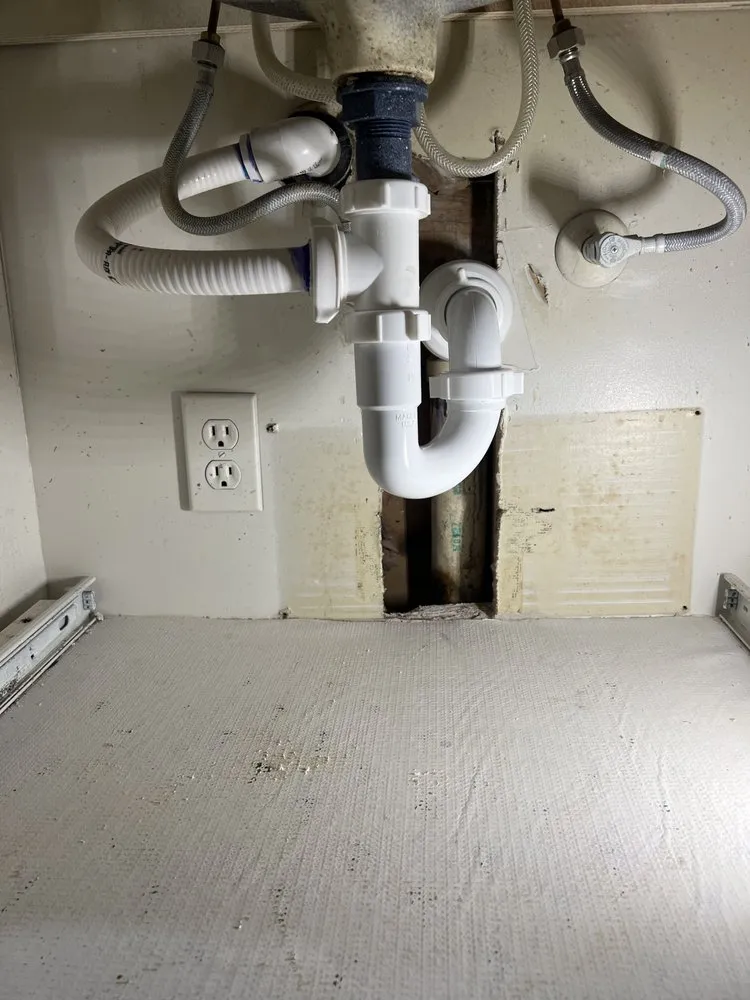 Slide of SA Good Men Plumbing