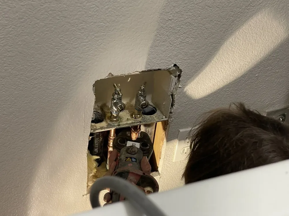 Expert water heater service experts serving Sacramento, CA - Sacramento Sewer & Drain