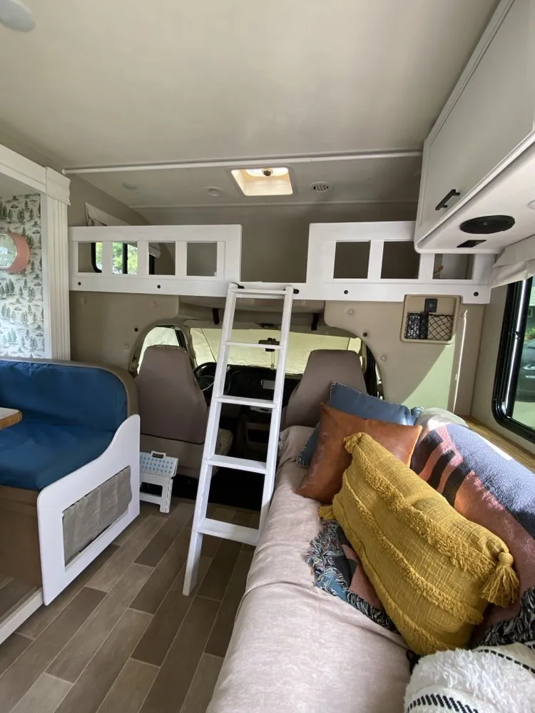 Slide of SACTO Pro Handyman