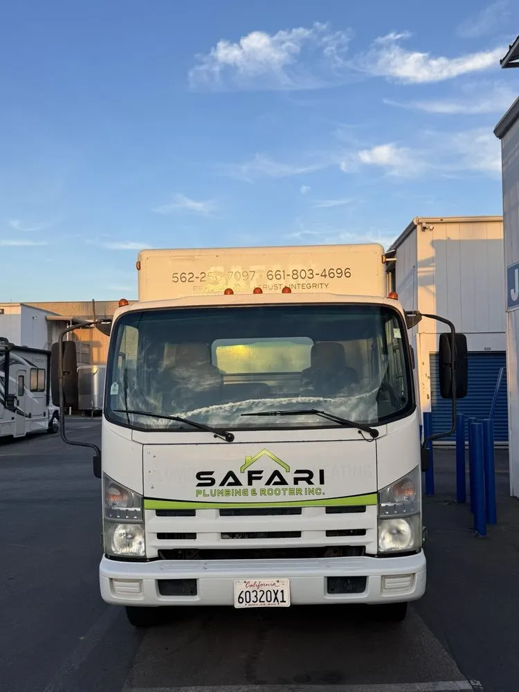 Slide of Safari Plumbing & Rooter