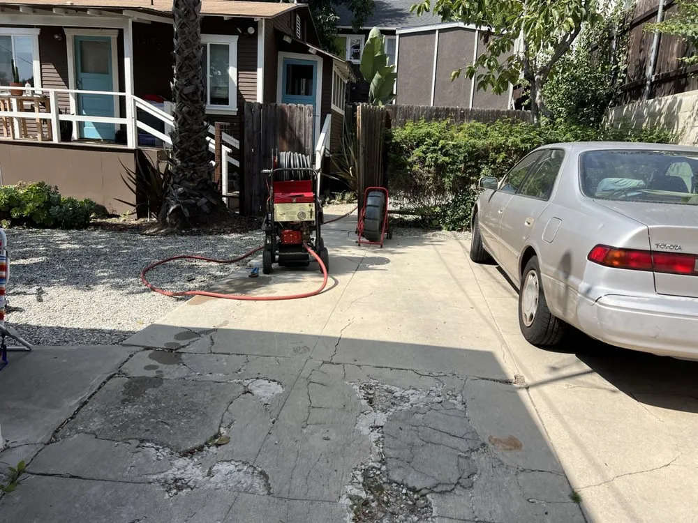 Slide of Safari Plumbing & Rooter