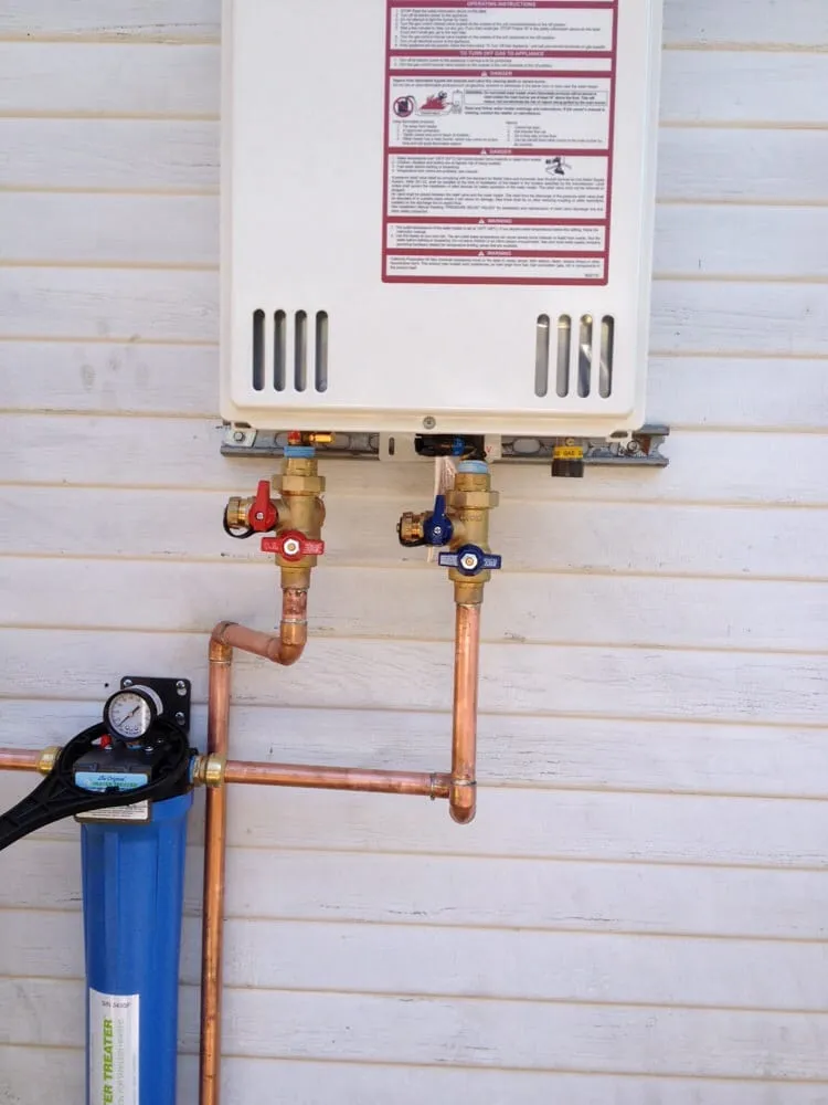 Quality plumbing repair in Paramount, CA by Safari Plumbing & Rooter