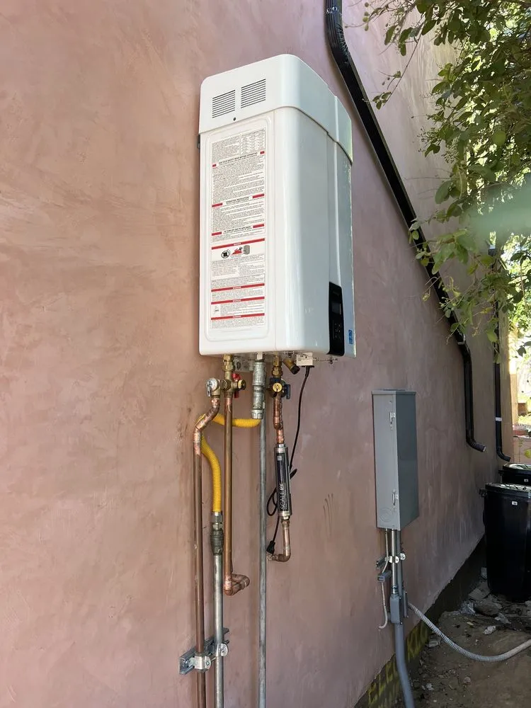 Slide of Safari Plumbing & Rooter