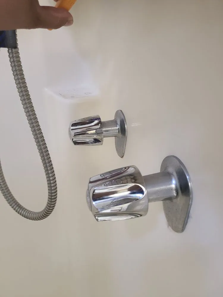 Reliable water heater service experts serving Los Angeles, CA - Safe Cali Plumbing