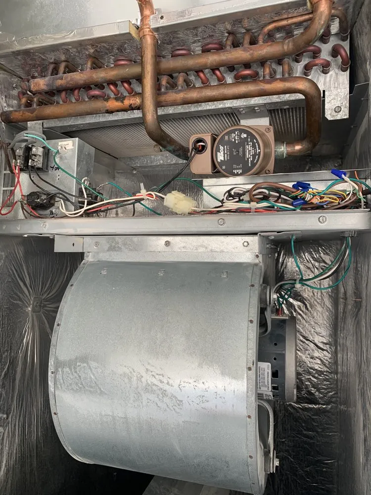 Slide of Sahara Mechanical