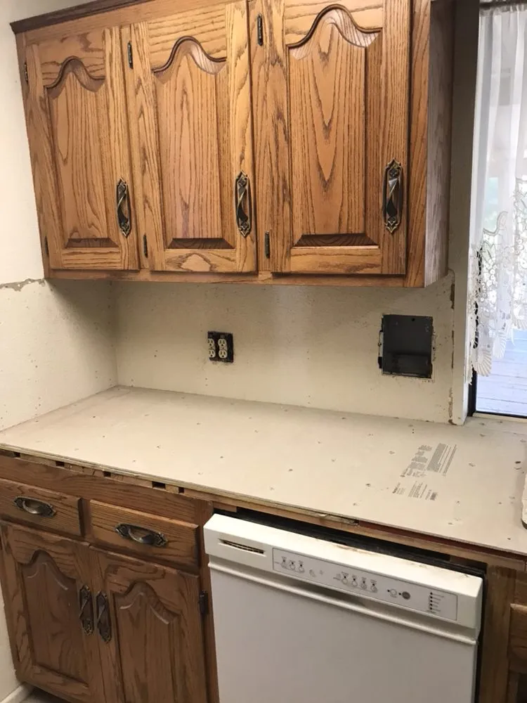 Slide of Sal Handyman