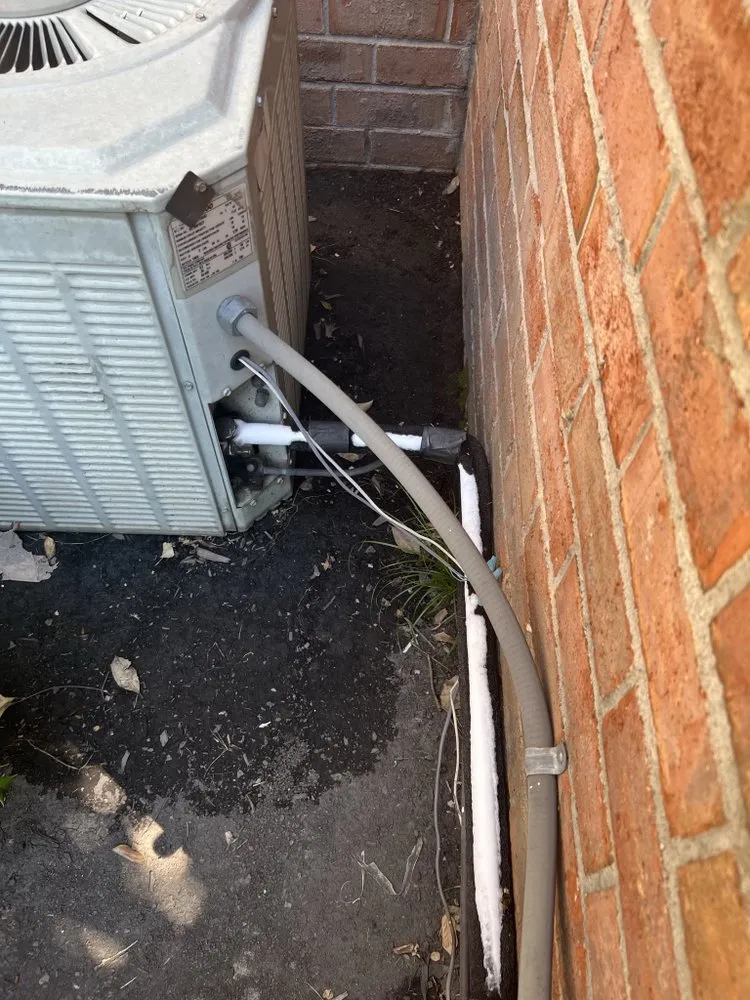 Affordable emergency plumbing service in Southaven, MS - Salinas Construction & Home Services 