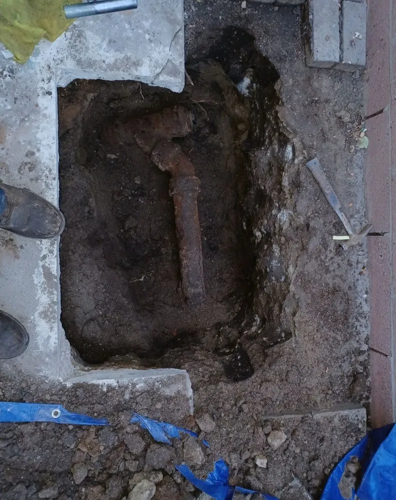 Slide of Sal's Plumbing - Beach Cities