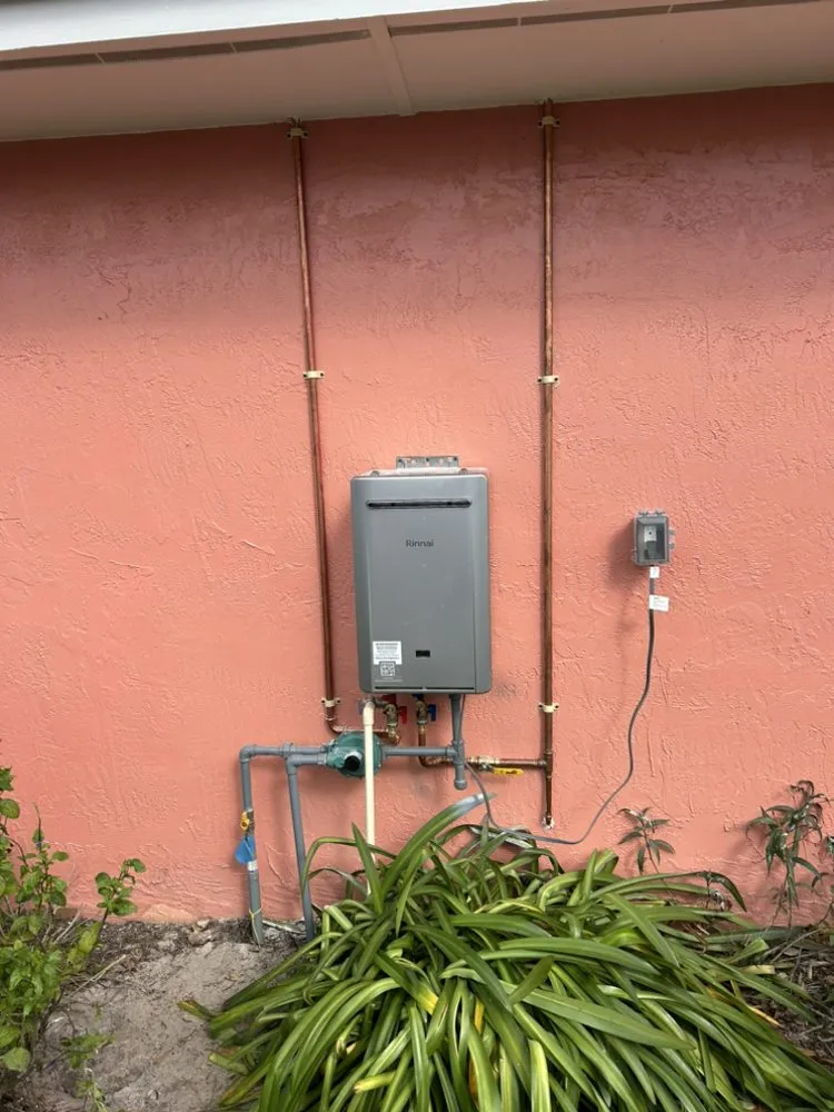 Emergency pipe repair for homes in Port St. Lucie, FL by Salt Water Plumbing
