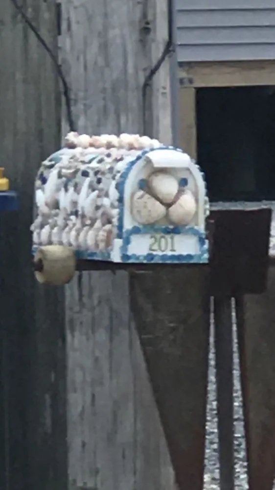 Slide of Sam & Naomi Handyman