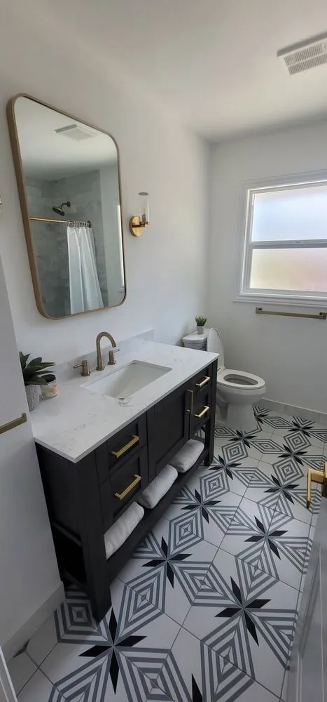 Slide of Sama's Construction