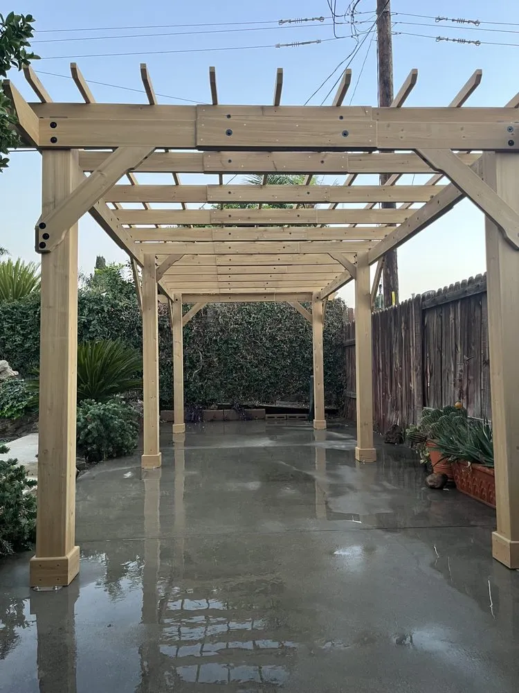 Expert drain cleaning for homes in Bakersfield, CA by Same Day Handyman