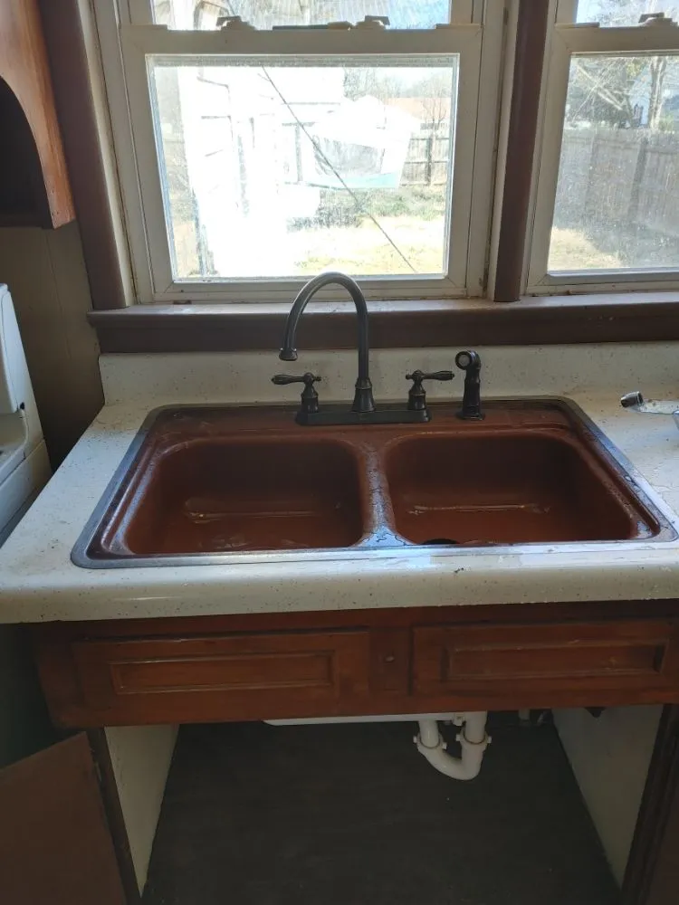 Expert drain cleaning for homes in St Louis, MO by Same Day Plumbing and Drain