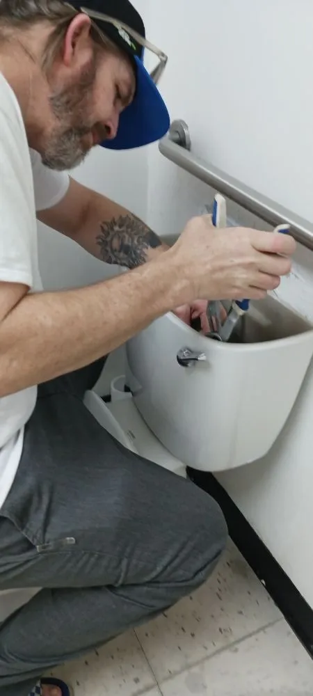 Slide of Same Day Plumbing