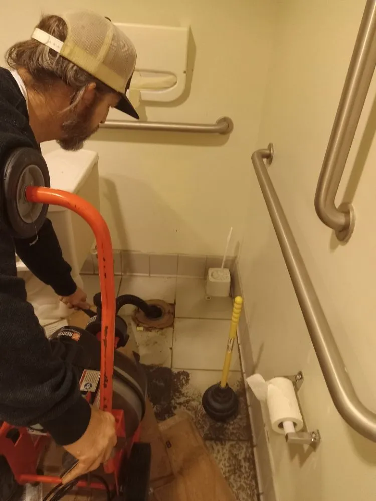 Slide of Same Day Plumbing